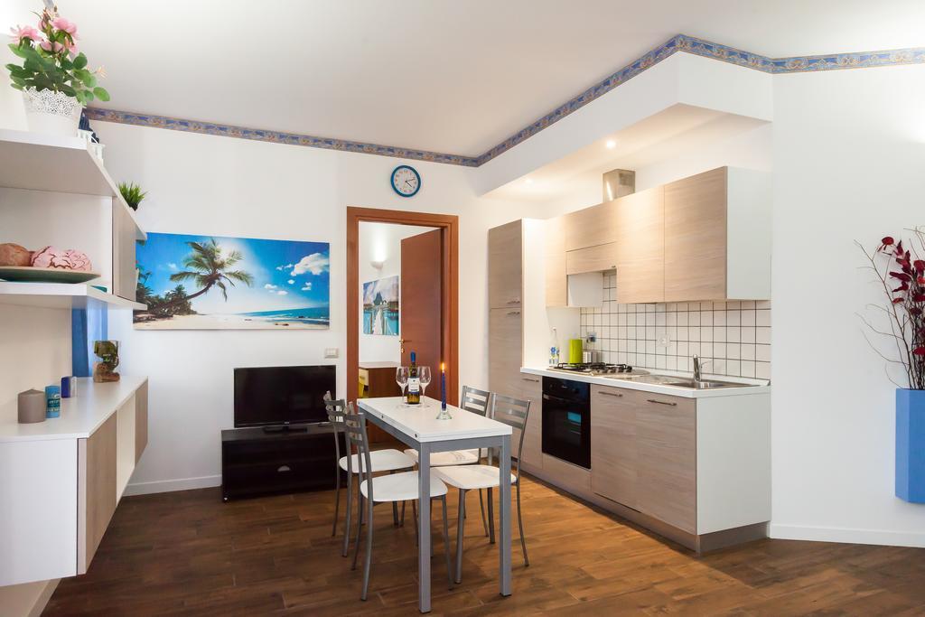 Apartment Almes Rome