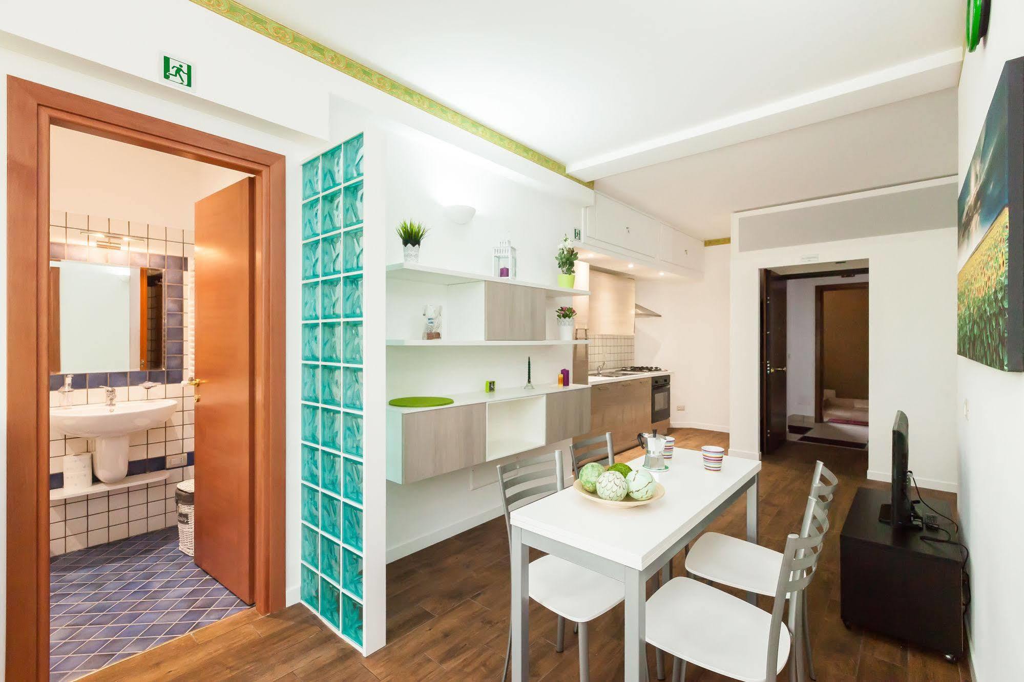Almes Apartment Rome